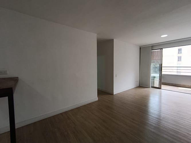 Apartamento de 2 alcobas en arriendo en La Florida, Medellín, 70 m² · foto 6 de 20