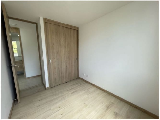 Apartamento de 2 alcobas en venta en Sabaneta Real, Sabaneta, 69 m² · foto 7 de 8