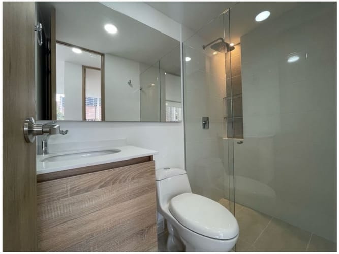 Apartamento de 2 alcobas en venta en Sabaneta Real, Sabaneta, 69 m² · foto 8 de 8