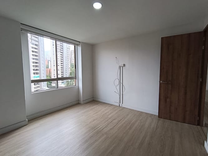 Apartamento de 2 alcobas en arriendo en La Florida, Medellín, 70 m² · foto 9 de 20