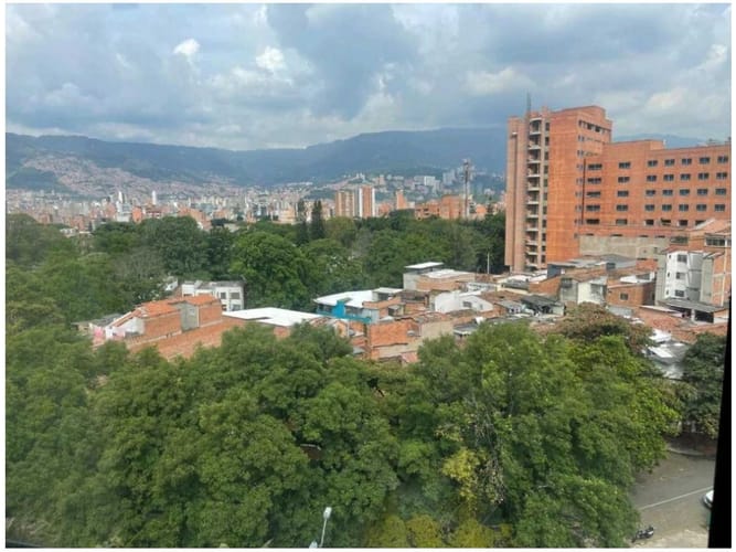 Apartaestudio en venta en Lorena, Medellín, 30 m² · foto 2 de 20
