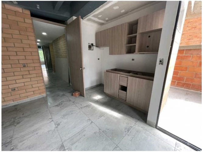 Apartaestudio en venta en Lorena, Medellín, 30 m² · foto 16 de 20