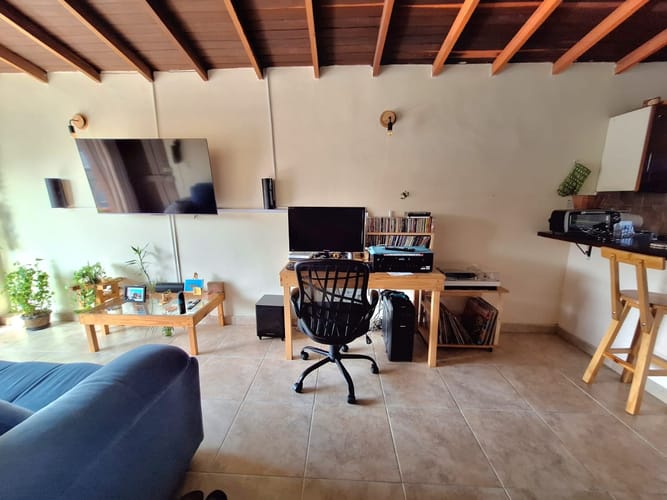 Apartamento de 3 alcobas en venta en Loma De Los Bernal, Medellín, 69 m² · foto 5 de 15