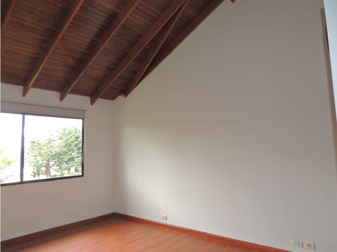 Casa de 4 alcobas en venta en Guaymaral, Bogotá, 430 m² · foto 23 de 24