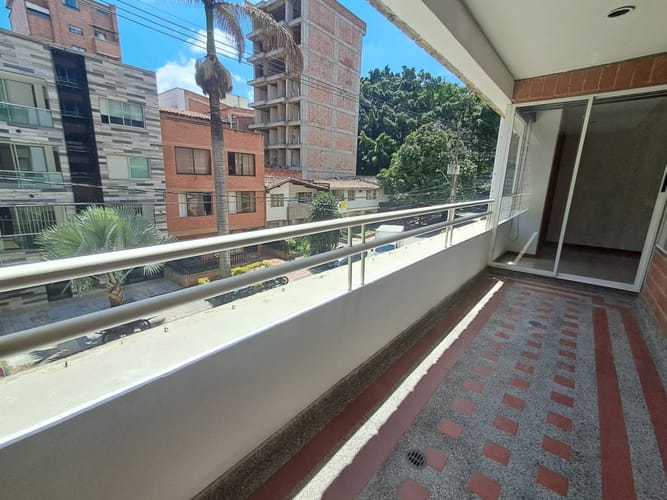 Apartamento de 1 alcoba en arriendo en La Castellana, Medellín, 52 m² · foto 11 de 11