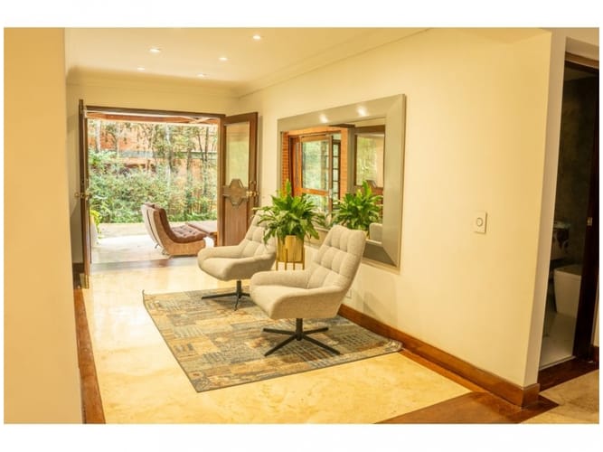 Casa de 4 alcobas en venta en La Calera, Medellín, 800 m² · foto 6 de 24