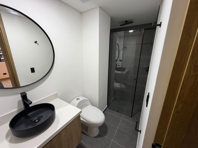 Apartamento de 2 alcobas en arriendo en Asomadera No.2, Medellín, 62 m² · foto 6 de 8