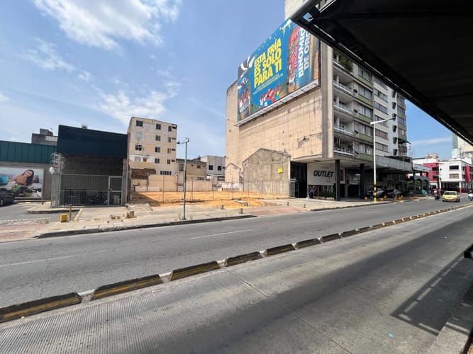 Lote en venta en El Piloto, Cali, 598 m² · foto 12 de 13