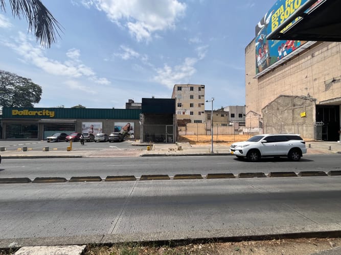Lote en venta en El Piloto, Cali, 598 m² · foto 13 de 13