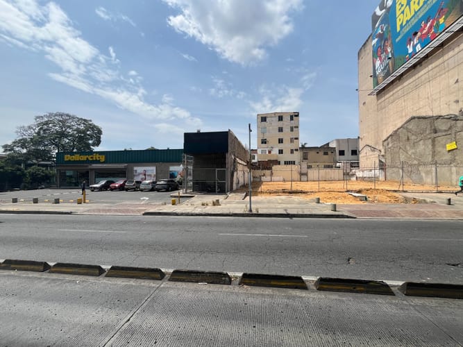 Lote en venta en El Piloto, Cali, 598 m² · foto 8 de 13