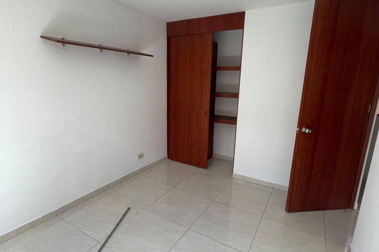 Casa de 3 alcobas en venta en Hipotecho Occidental, Bogotá, 80 m² · foto 10 de 15