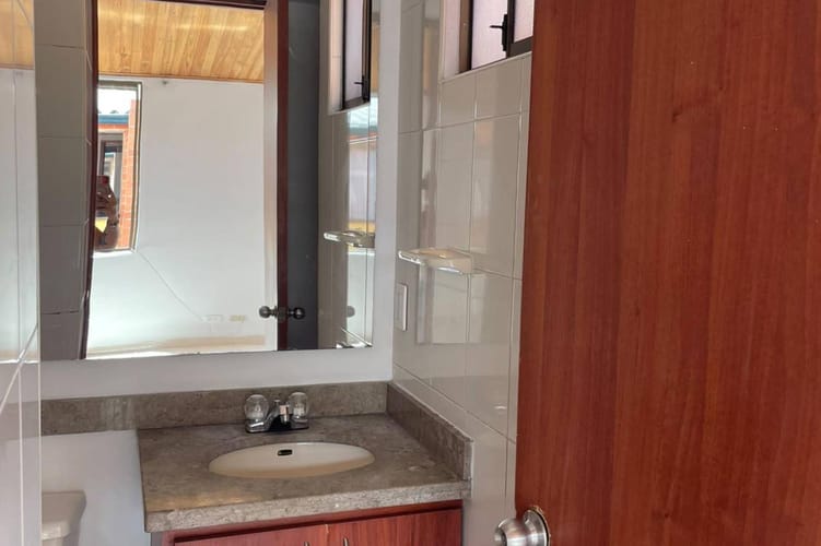 Casa de 3 alcobas en venta en Hipotecho Occidental, Bogotá, 80 m² · foto 15 de 15