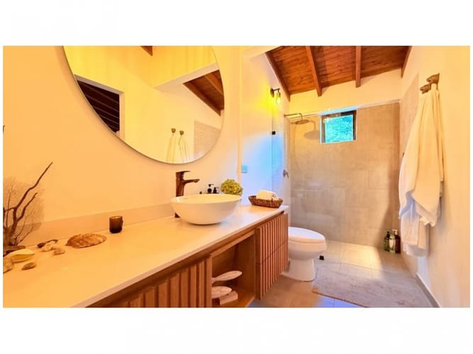 Casa de 3 alcobas en venta en Loma Del Chocho, Envigado, 220 m² · foto 15 de 24