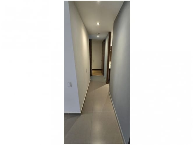 Apartamento de 3 alcobas en venta en Loma Del Escobero, Envigado, 85 m² · foto 11 de 21