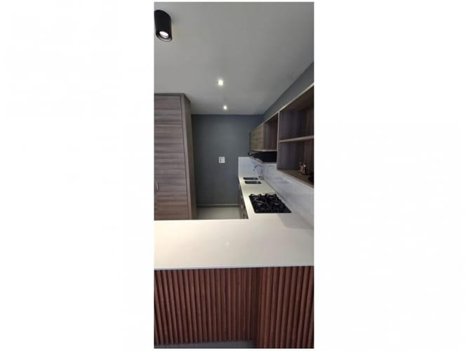 Apartamento de 3 alcobas en venta en Loma Del Escobero, Envigado, 85 m² · foto 19 de 21