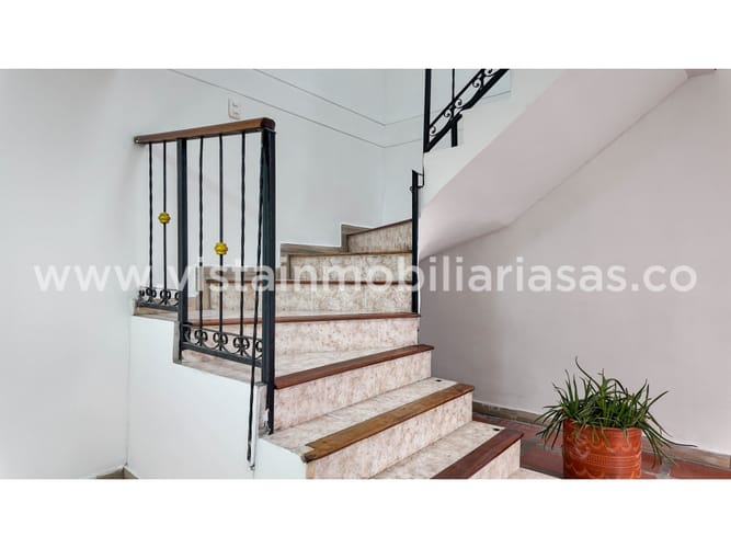 Casa de 2 alcobas en venta en Colseguros, Manizales, 72 m² · foto 2 de 15