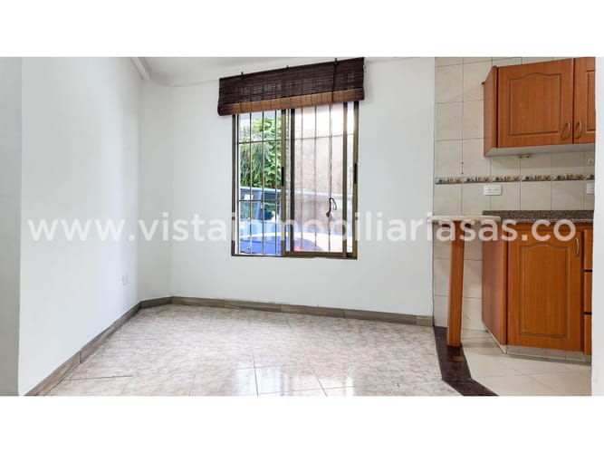 Casa de 2 alcobas en venta en Colseguros, Manizales, 72 m² · foto 3 de 15
