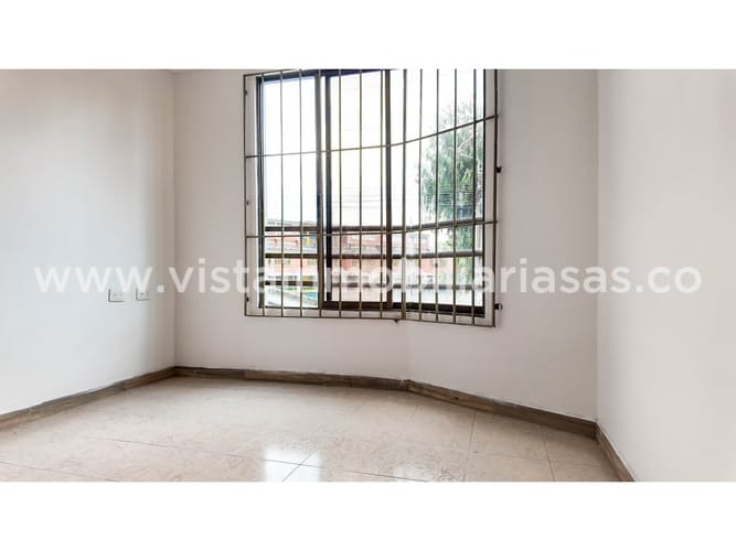 Casa de 2 alcobas en venta en Colseguros, Manizales, 72 m² · foto 8 de 15