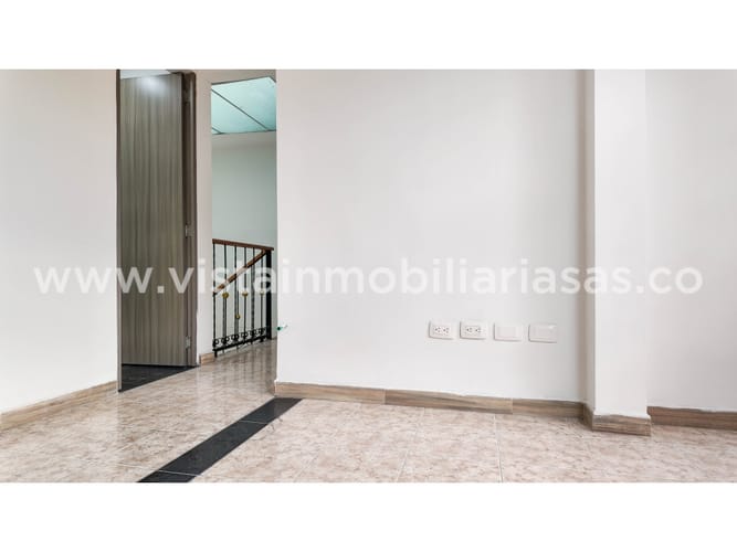 Casa de 2 alcobas en venta en Colseguros, Manizales, 72 m² · foto 10 de 15