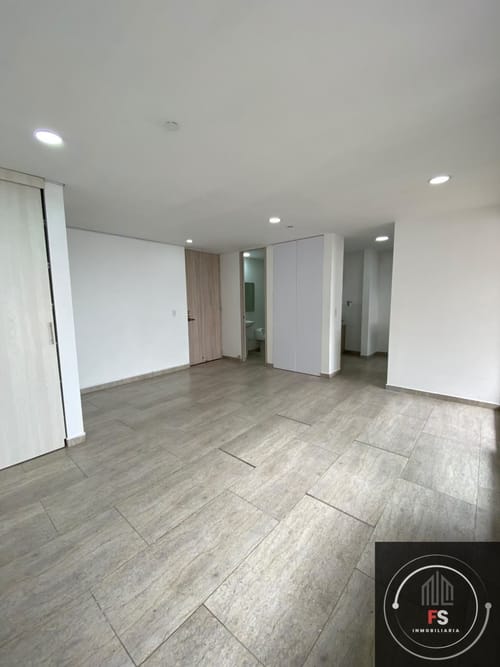 Apartamento de 2 alcobas en arriendo en Las Casitas, Sabaneta, 87 m² · foto 8 de 14