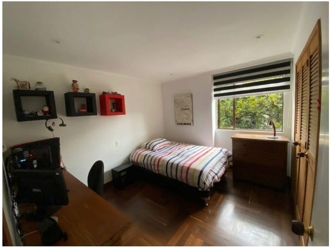 Apartamento de 3 alcobas en venta en El Diamante No. 2, Medellín, 137 m² · foto 10 de 16