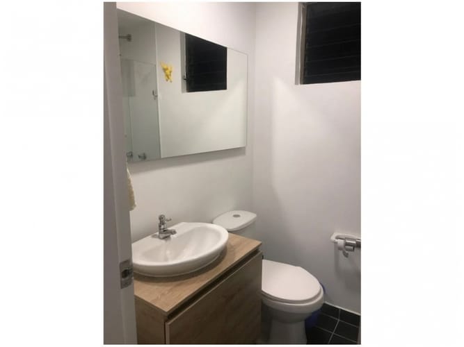 Apartamento de 3 alcobas en venta en El Diamante No. 2, Medellín, 137 m² · foto 13 de 16