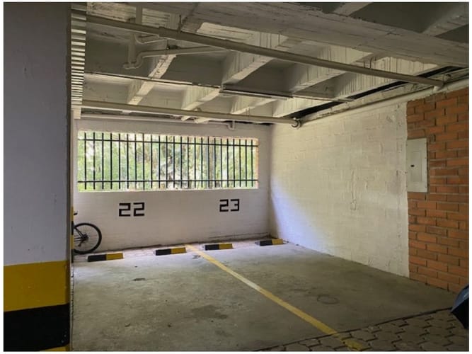Apartamento de 3 alcobas en venta en El Diamante No. 2, Medellín, 137 m² · foto 16 de 16