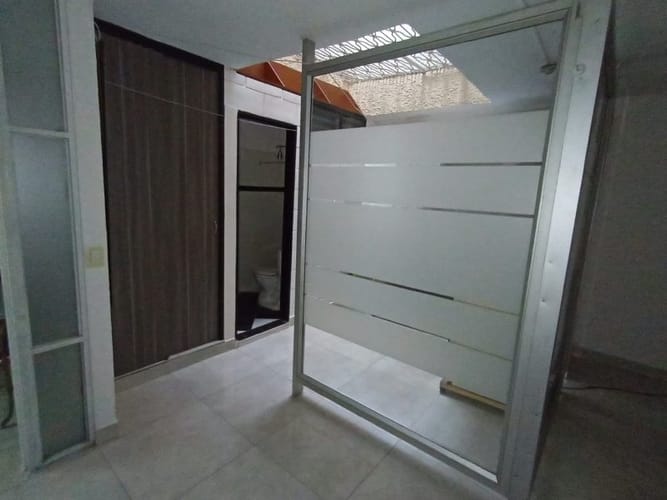 Apartaestudio en arriendo en Belén, Medellín, 45 m² · foto 5 de 7