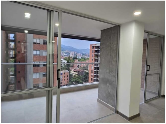 Apartamento de 3 alcobas en venta en Otraparte, Envigado, 137 m² · foto 5 de 13
