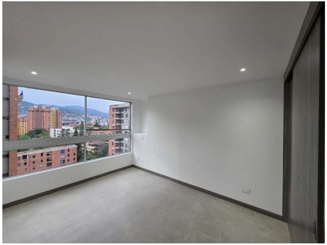 Apartamento de 3 alcobas en venta en Otraparte, Envigado, 137 m² · foto 7 de 13