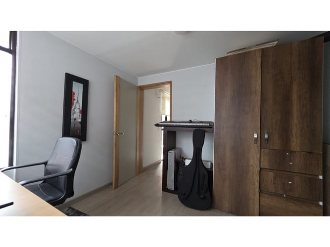 Casa de 3 alcobas en venta en Modelo Norte, Bogotá, 81 m² · foto 8 de 24