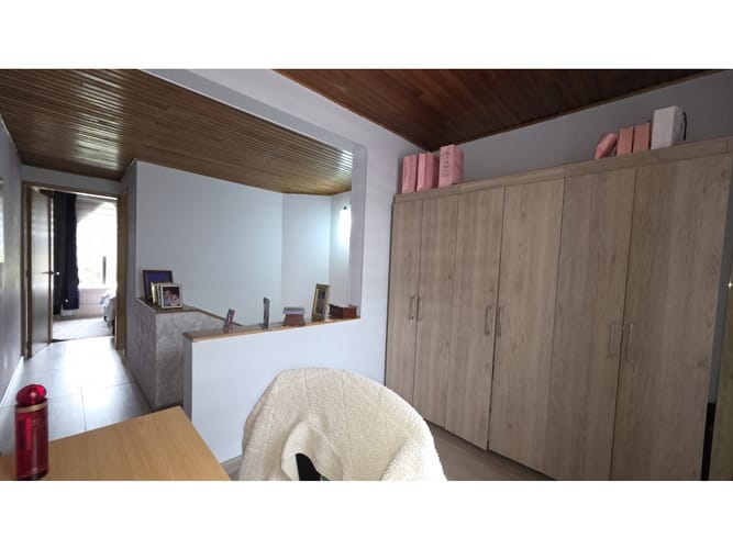 Casa de 3 alcobas en venta en Modelo Norte, Bogotá, 81 m² · foto 18 de 24