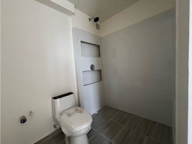 Apartamento de 2 alcobas en venta en El Centro, Manizales, 63 m² · foto 12 de 20