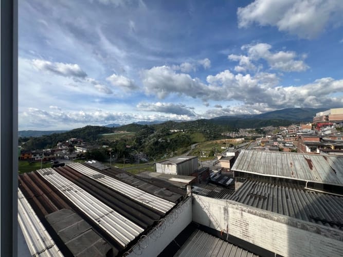 Apartamento de 2 alcobas en venta en El Centro, Manizales, 63 m² · foto 18 de 20