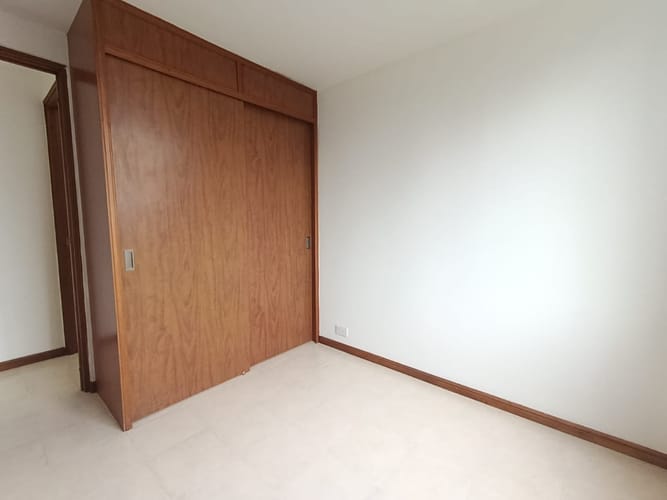 Apartamento de 2 alcobas en arriendo en Castropol, Medellín, 46 m² · foto 3 de 14