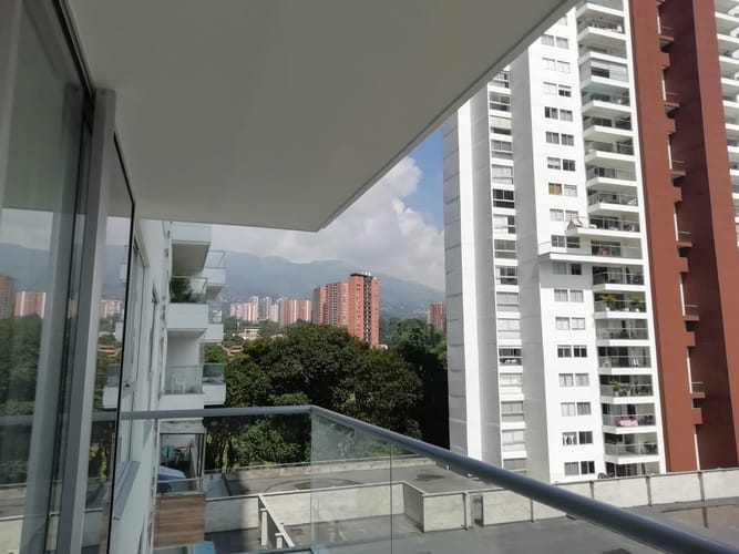 Apartamento de 3 alcobas en venta en Suramerica, Itagüí, 95 m² · foto 4 de 24
