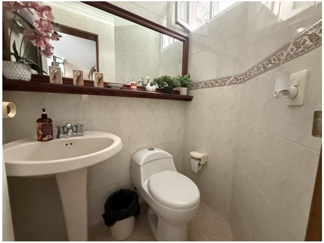 Casa de 4 alcobas en venta en Las Lomas No.2, Medellín, 165 m² · foto 9 de 23