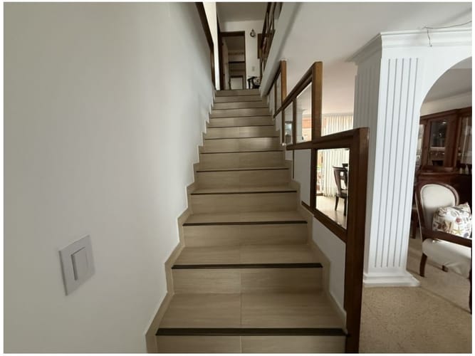Casa de 4 alcobas en venta en Las Lomas No.2, Medellín, 165 m² · foto 15 de 23