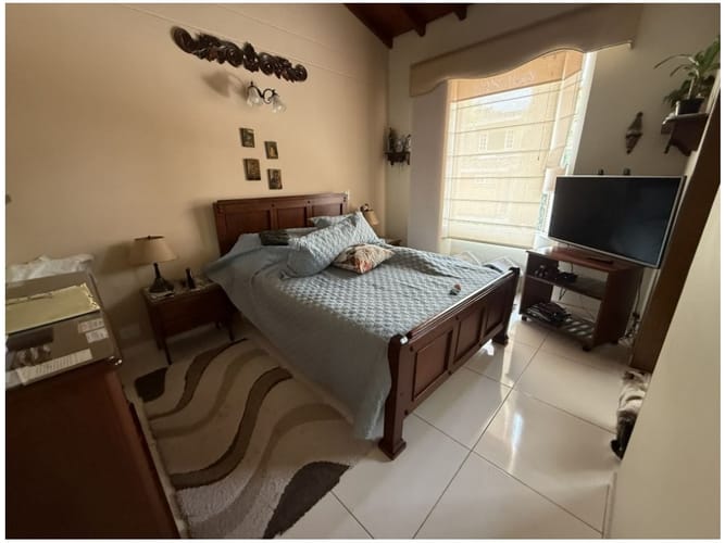 Casa de 4 alcobas en venta en Las Lomas No.2, Medellín, 165 m² · foto 17 de 23