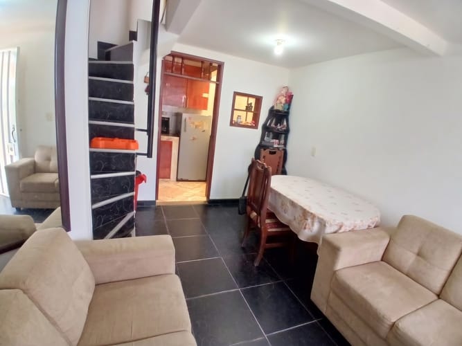 Casa de 4 alcobas en venta en El Recreo De Los Frailes, Bogotá, 58 m² · foto 3 de 15
