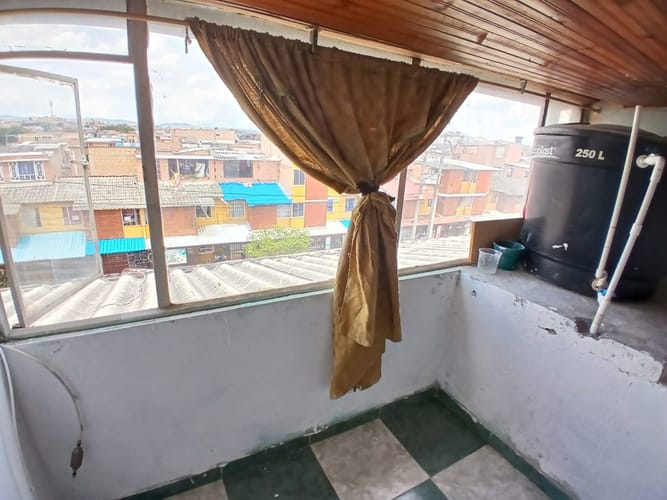 Casa de 4 alcobas en venta en El Recreo De Los Frailes, Bogotá, 58 m² · foto 11 de 15