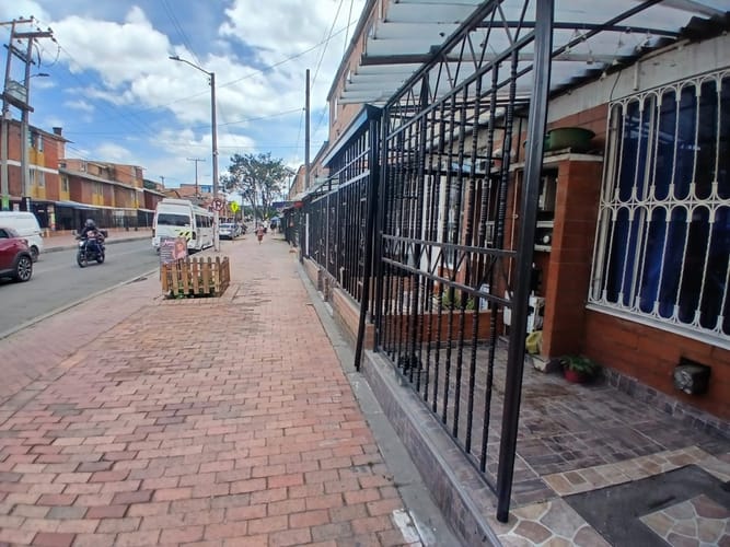 Casa de 4 alcobas en venta en El Recreo De Los Frailes, Bogotá, 58 m² · foto 14 de 15