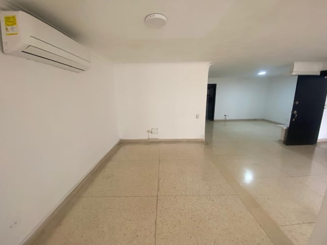 Apartamento de 3 alcobas en venta en Villa Country, Barranquilla, 140 m² · foto 5 de 22