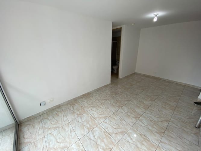 Apartamento de 3 alcobas en venta en Vereda La Doctora, Sabaneta, 59 m² · foto 5 de 18