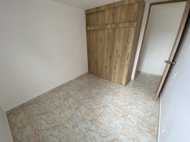 Apartamento de 3 alcobas en venta en Vereda La Doctora, Sabaneta, 59 m² · foto 8 de 18