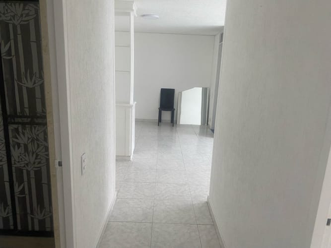 Apartamento de 2 alcobas en arriendo en Hayuelos, Bogotá, 70 m² · foto 7 de 16