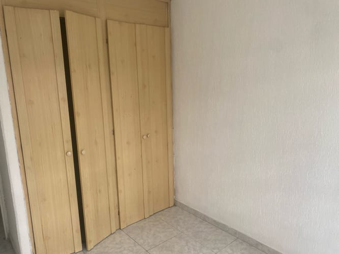 Apartamento de 2 alcobas en arriendo en Hayuelos, Bogotá, 70 m² · foto 10 de 16