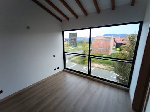 Casa de 3 alcobas en arriendo en San Nicolas, La Ceja, 124 m² · foto 10 de 18