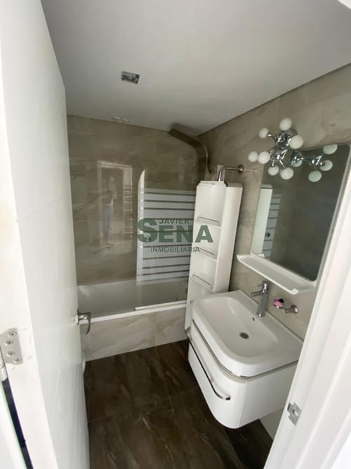 Venta, alquiler de apto en la mansa, 1 dormi y medio, con 2 baños, buena vista. · Foto 4