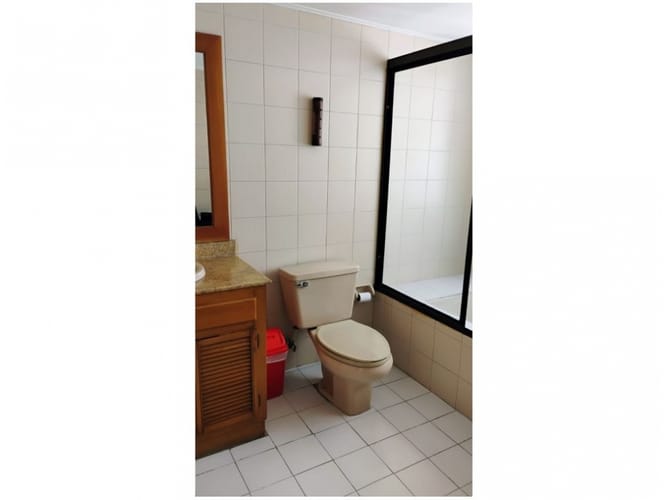Apartamento de 5 alcobas en venta en Santa Teresita, Medellín, 265 m² · foto 13 de 13